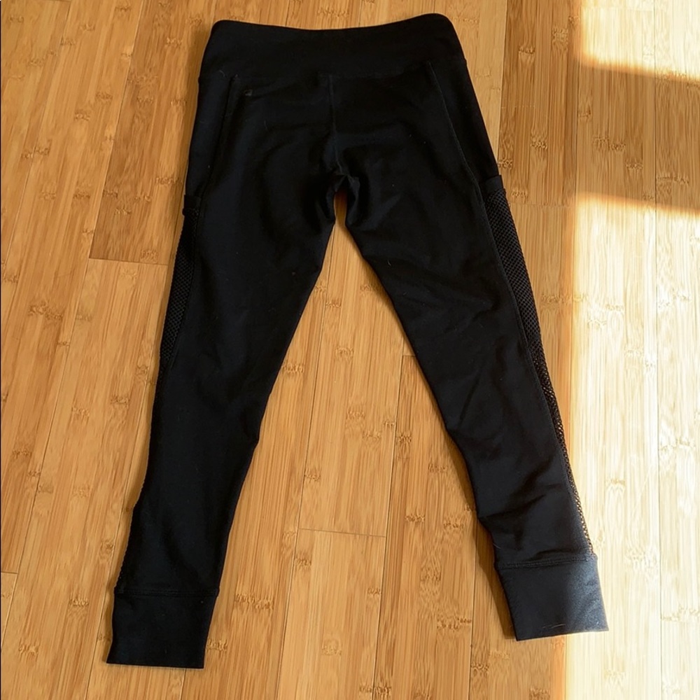 Fabletics mesh Legging - Picture 2 of 6